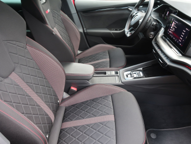 Škoda Octavia - 2022