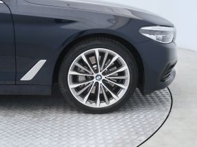 BMW 5 - 2019