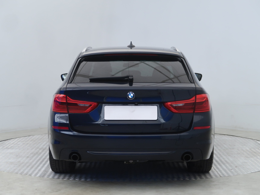 BMW 5