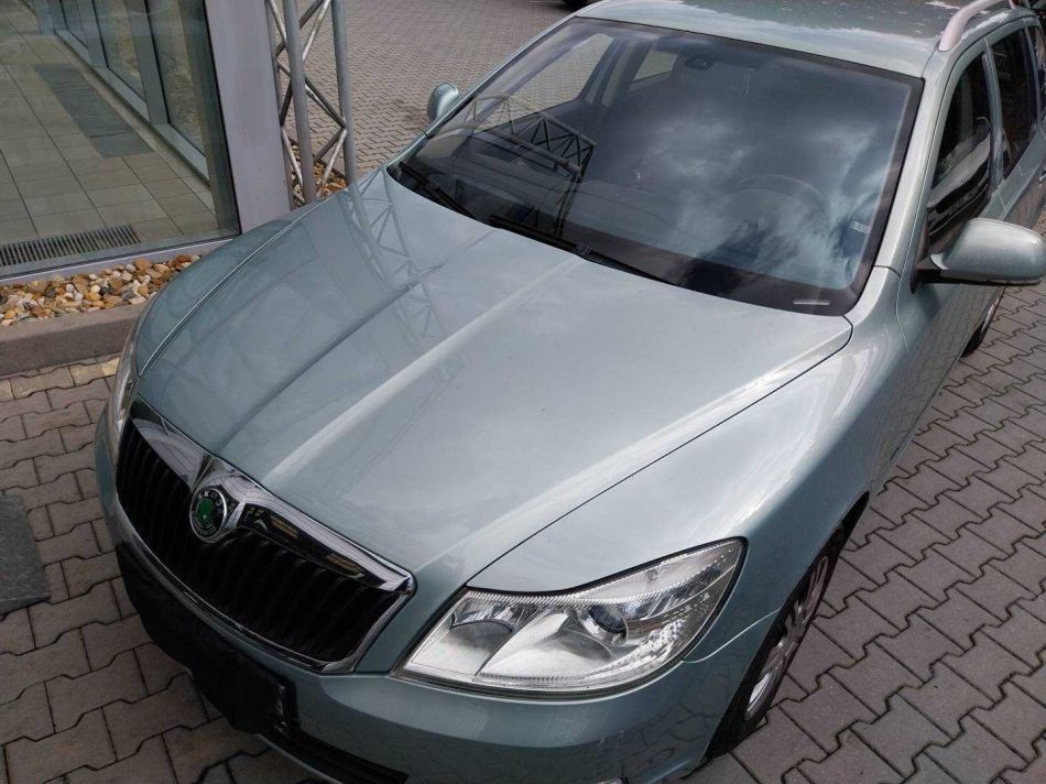 Skoda Octavia - 2011