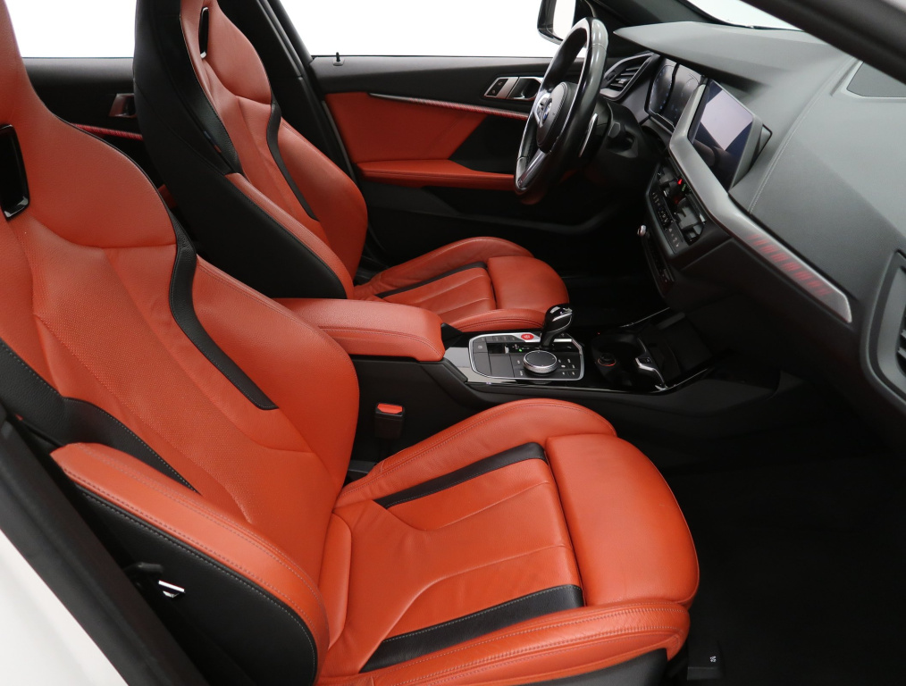 BMW 1