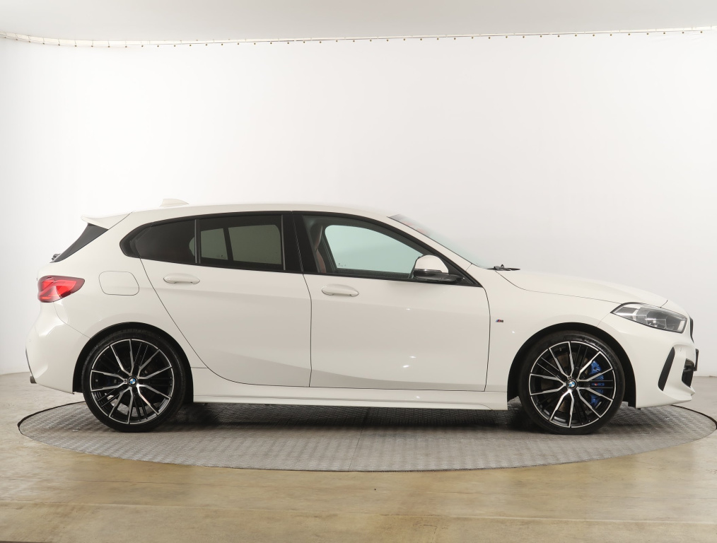 BMW 1