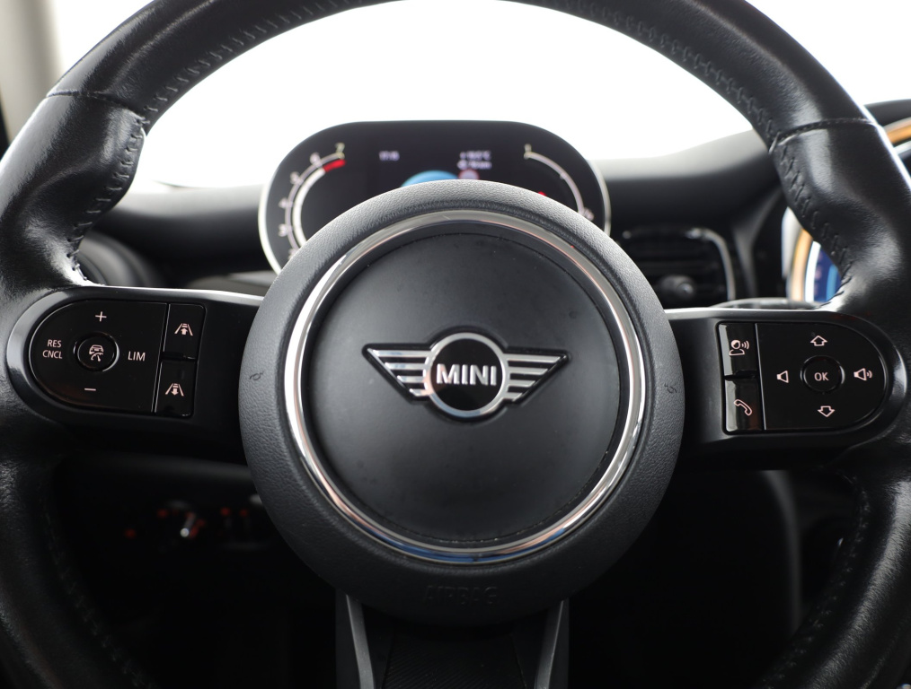 MINI 5-door