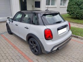 MINI 5-door - 2021
