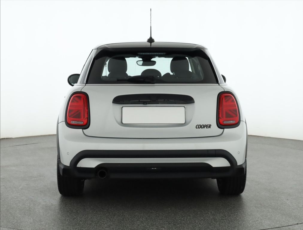 MINI 5-door