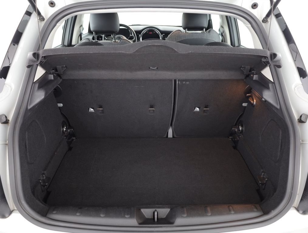 MINI 5-door