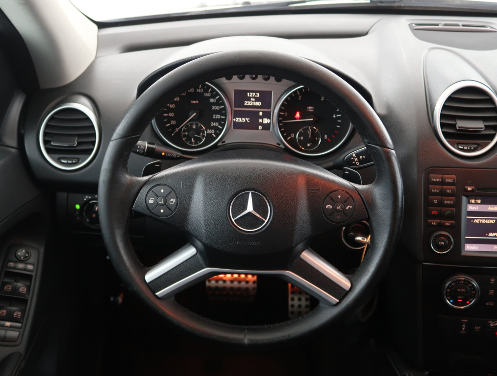 Mercedes-Benz ML