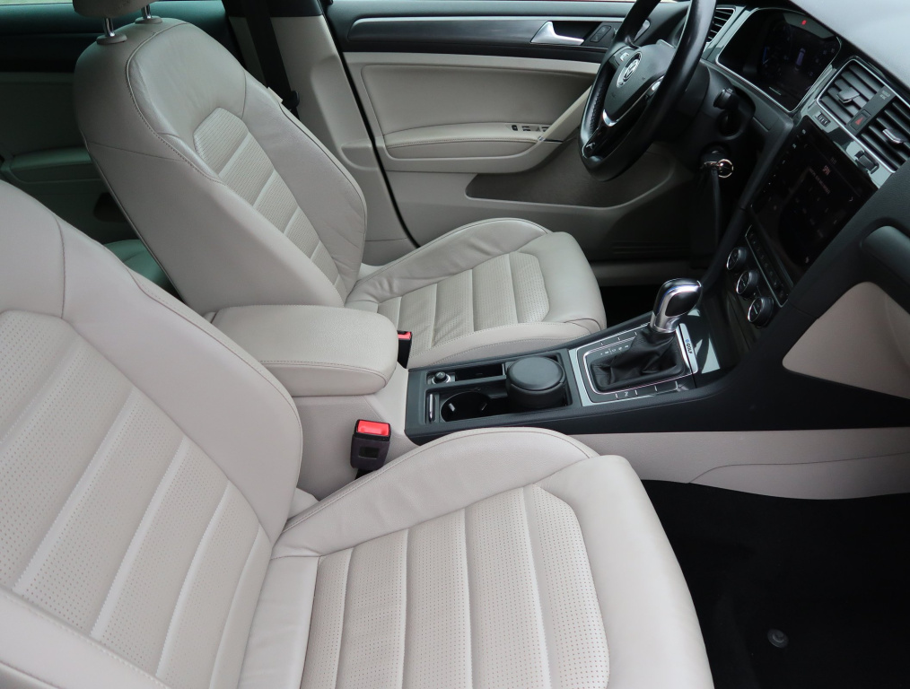 Volkswagen e-Golf