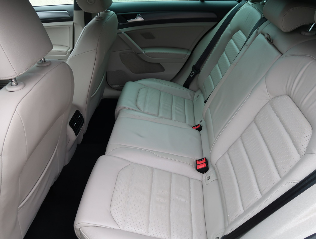 Volkswagen e-Golf
