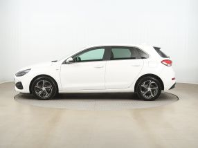 Hyundai i30 - 2023