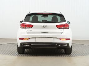 Hyundai i30 - 2023