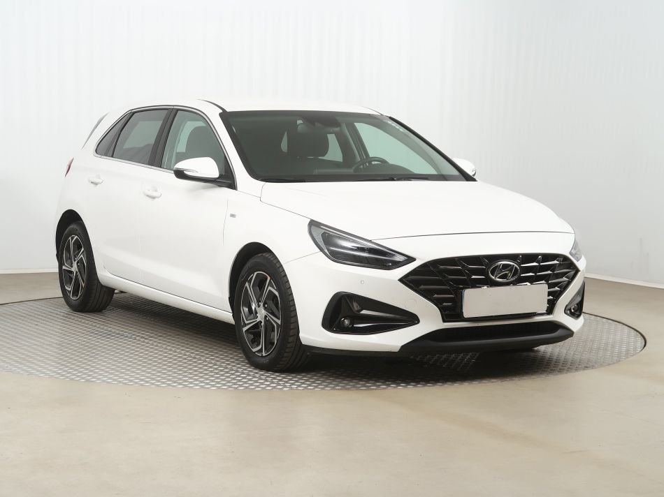 Hyundai i30 - 2023