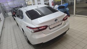 Toyota Camry - 2021
