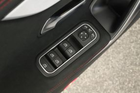 Mercedes-Benz CLA - 2019