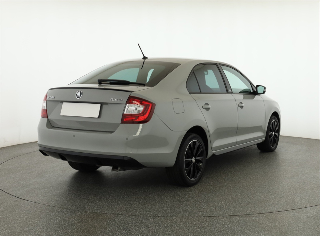 Škoda Rapid
