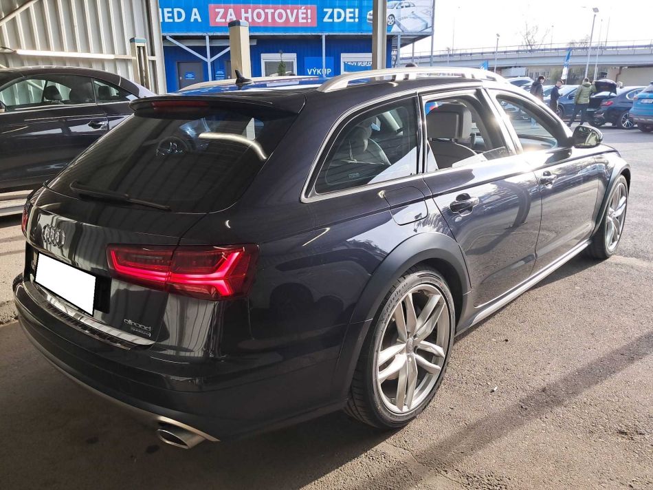 Audi Allroad - 2017