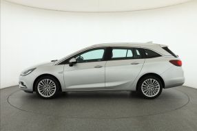 Opel Astra - 2017