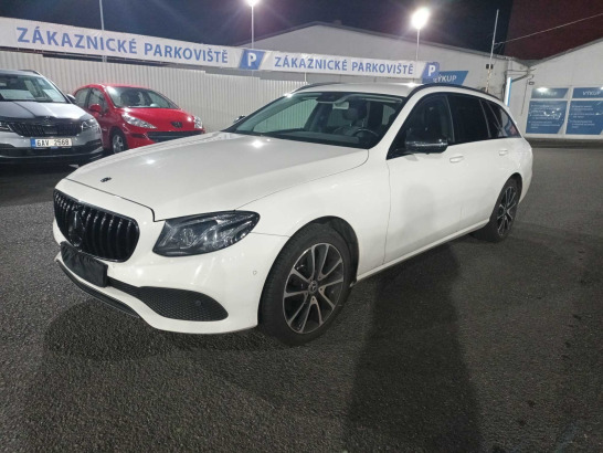 Mercedes-Benz E
