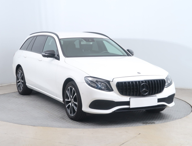 Mercedes-Benz E 2017