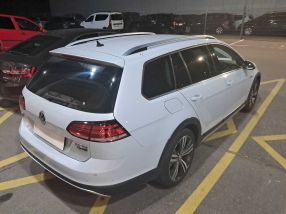 Volkswagen Golf - 2017
