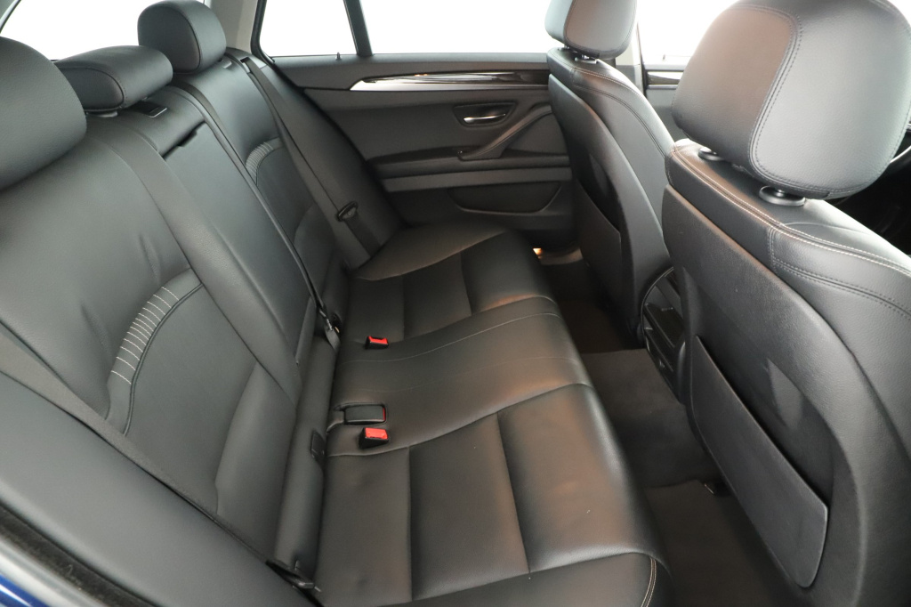 BMW 5