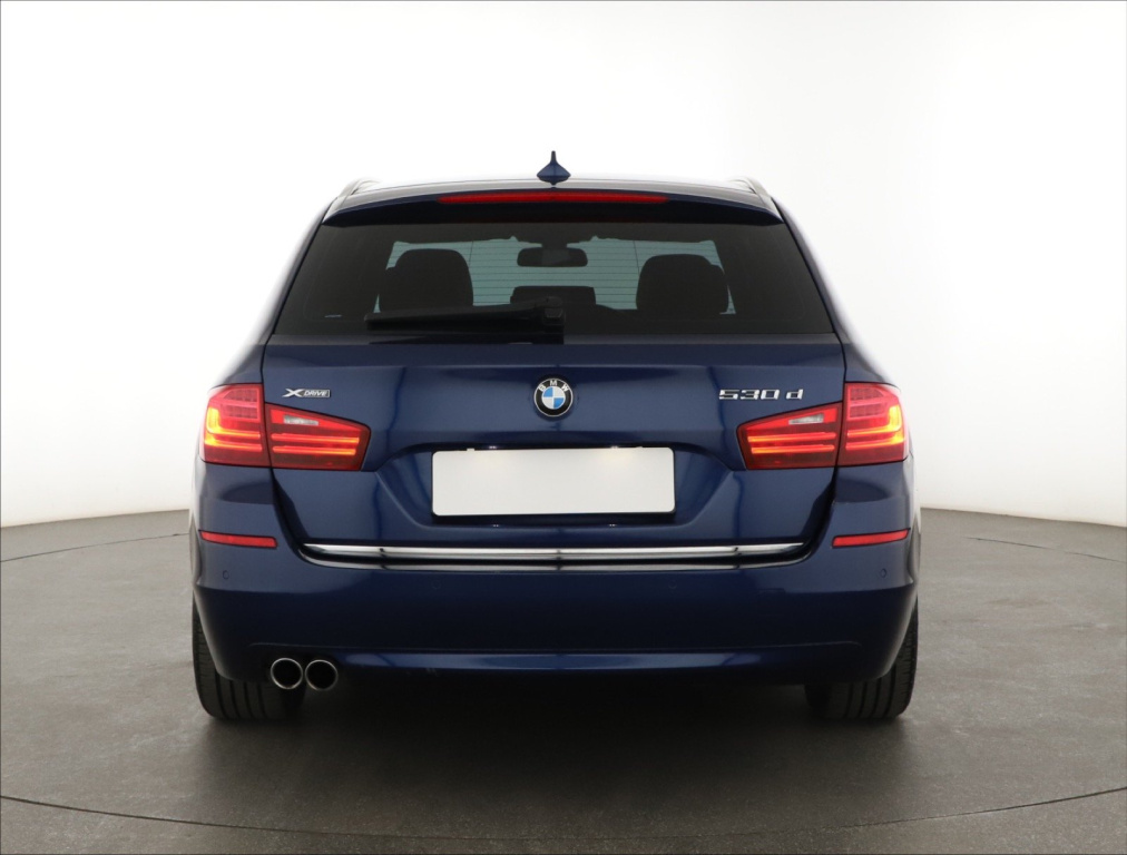 BMW 5