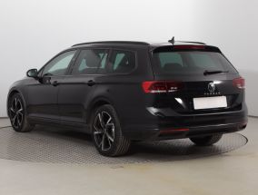 Volkswagen Passat - 2022