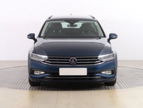 Volkswagen Passat - 2022