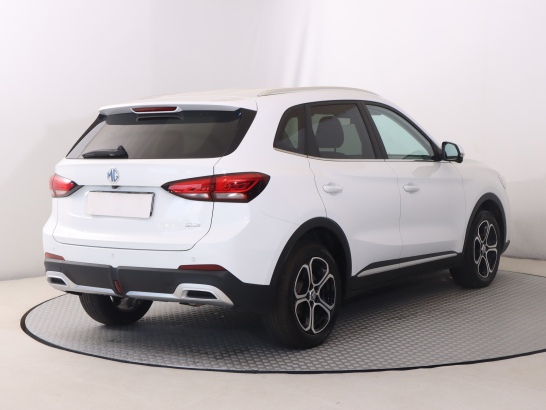 MG ZS SUV