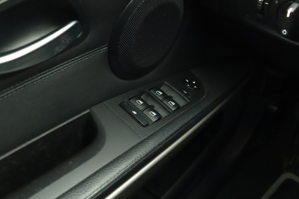 BMW 3