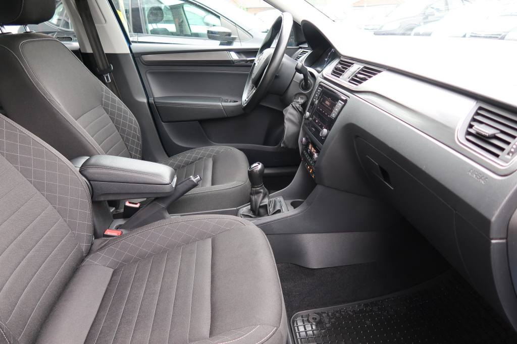 Škoda Rapid Spaceback