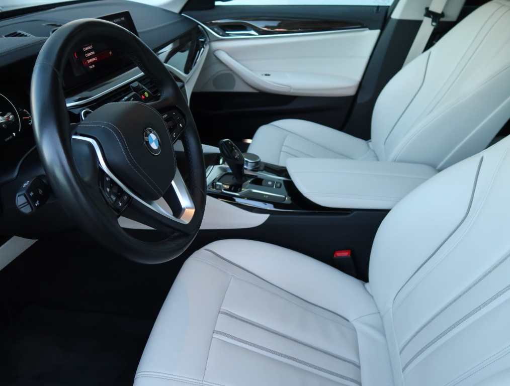 BMW 5