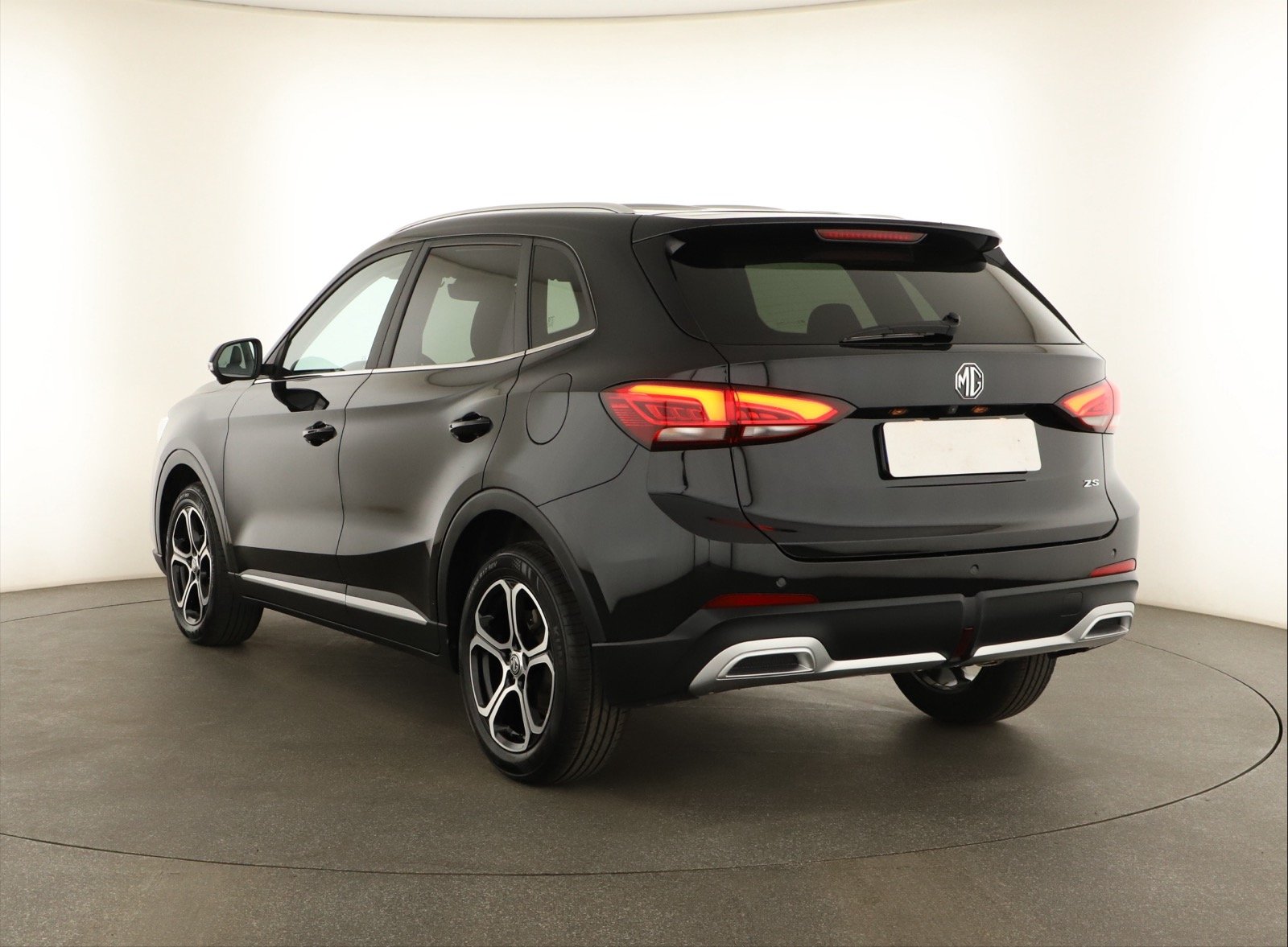 MG ZS SUV - 2025