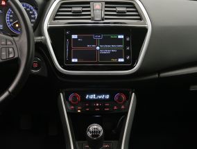 Suzuki SX4 S-Cross - 2017