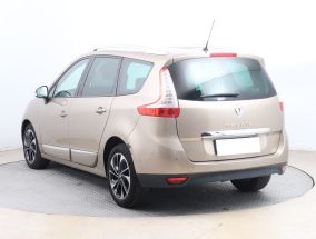 Renault Grand Scenic - 2015