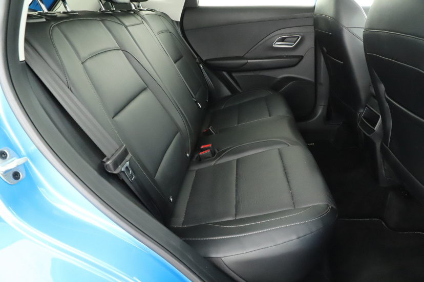 MG ZS SUV, 2025