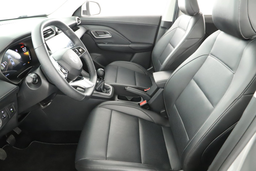 MG ZS SUV, 2025