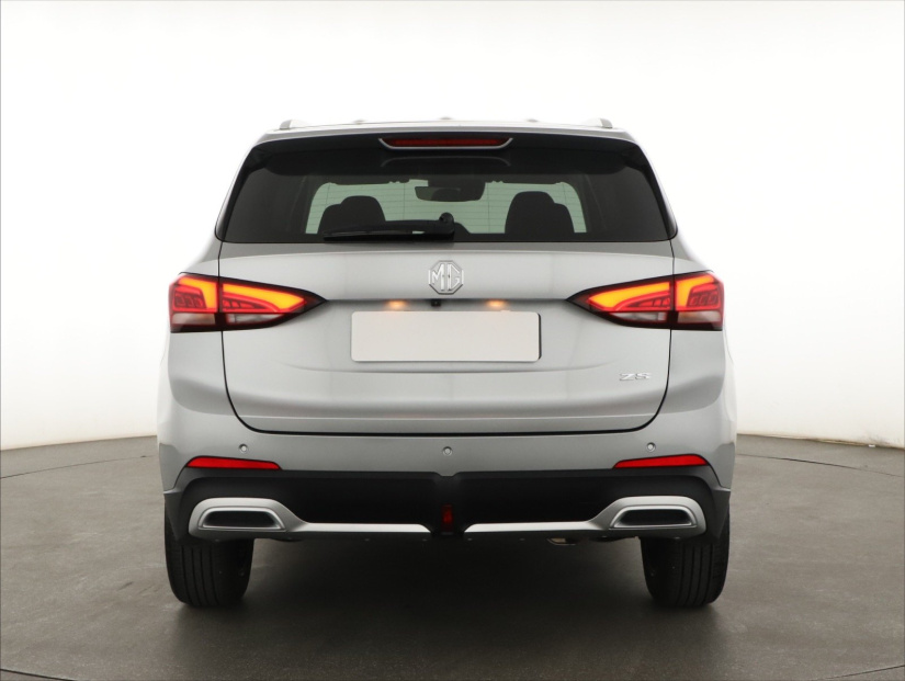 MG ZS SUV, 2025