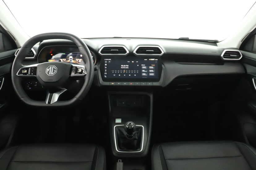 MG ZS SUV, 2025