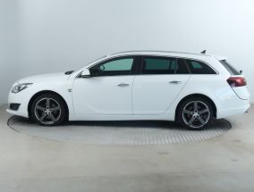 Opel Insignia - 2013