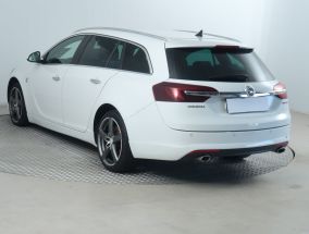Opel Insignia - 2013