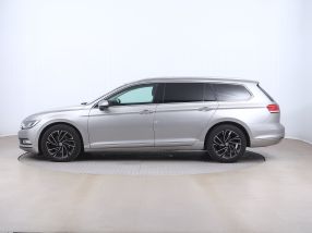 Volkswagen Passat - 2015