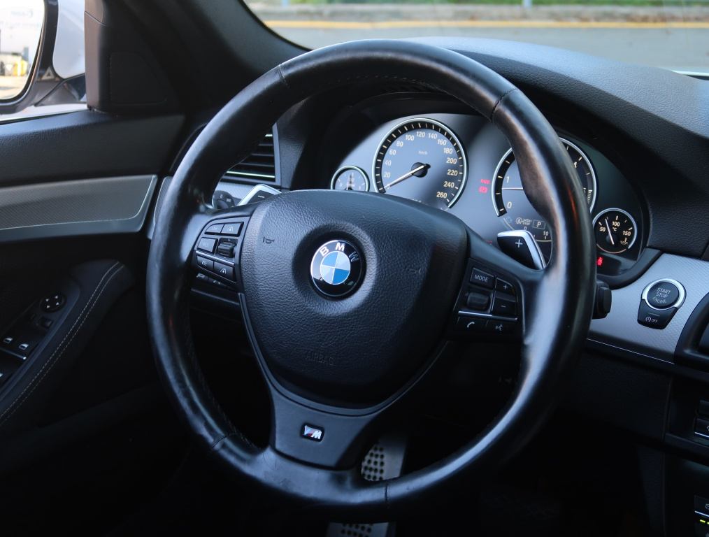BMW 5
