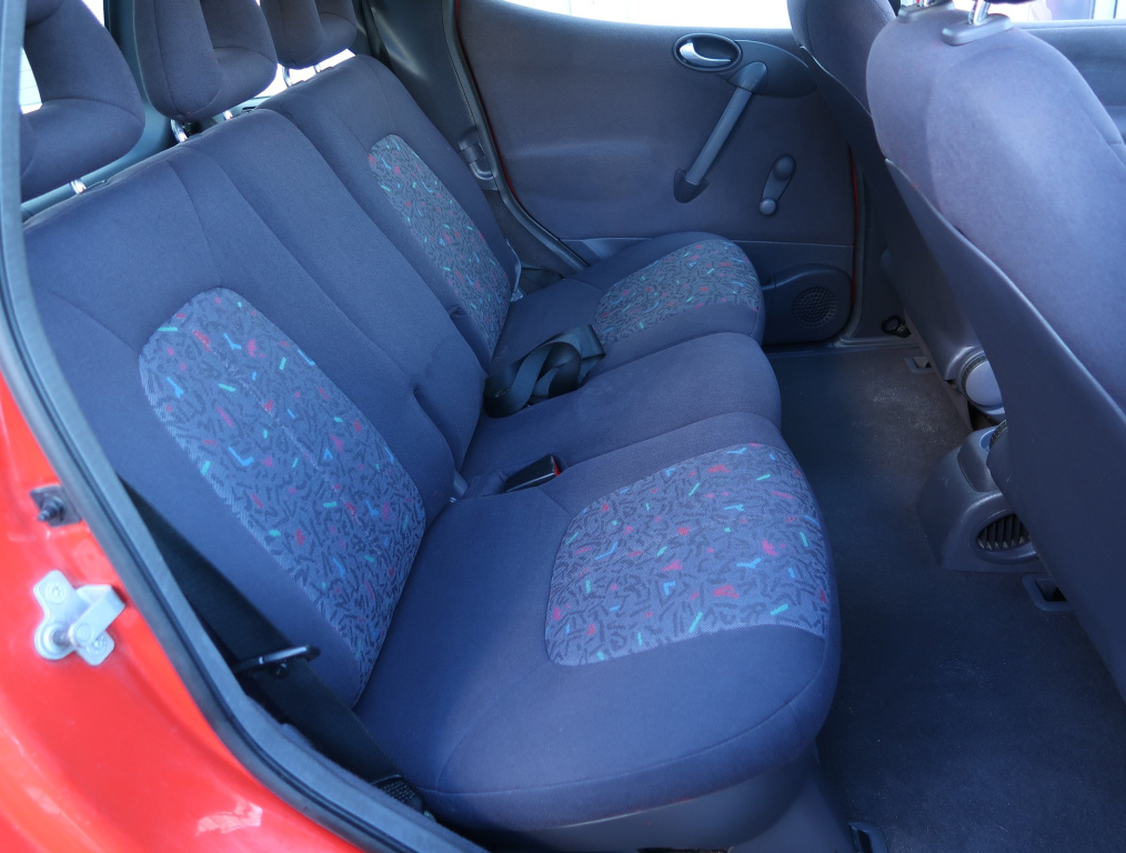Mercedes-Benz A