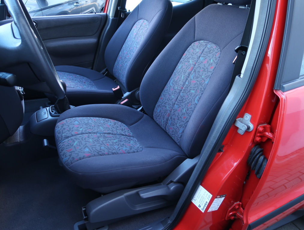 Mercedes-Benz A