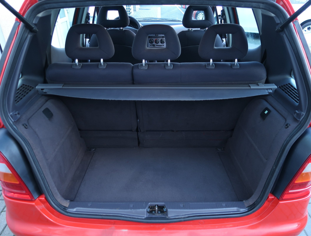 Mercedes-Benz A