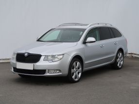 Skoda Superb - 2009