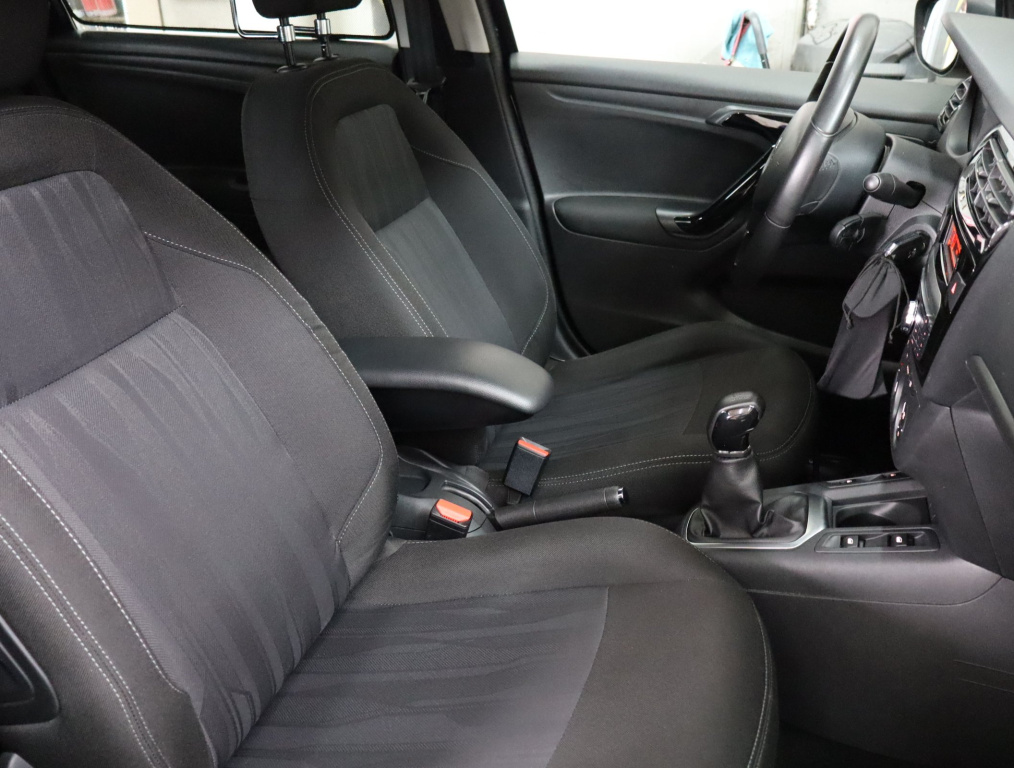 Peugeot 301