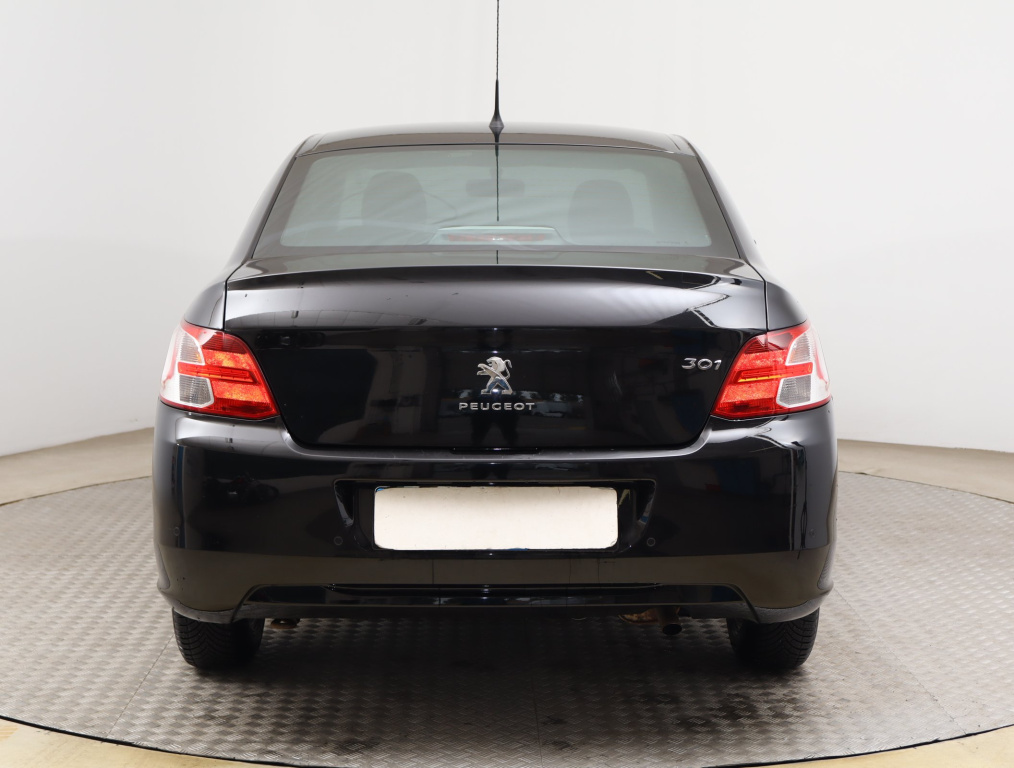 Peugeot 301