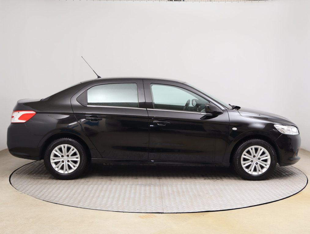 Peugeot 301